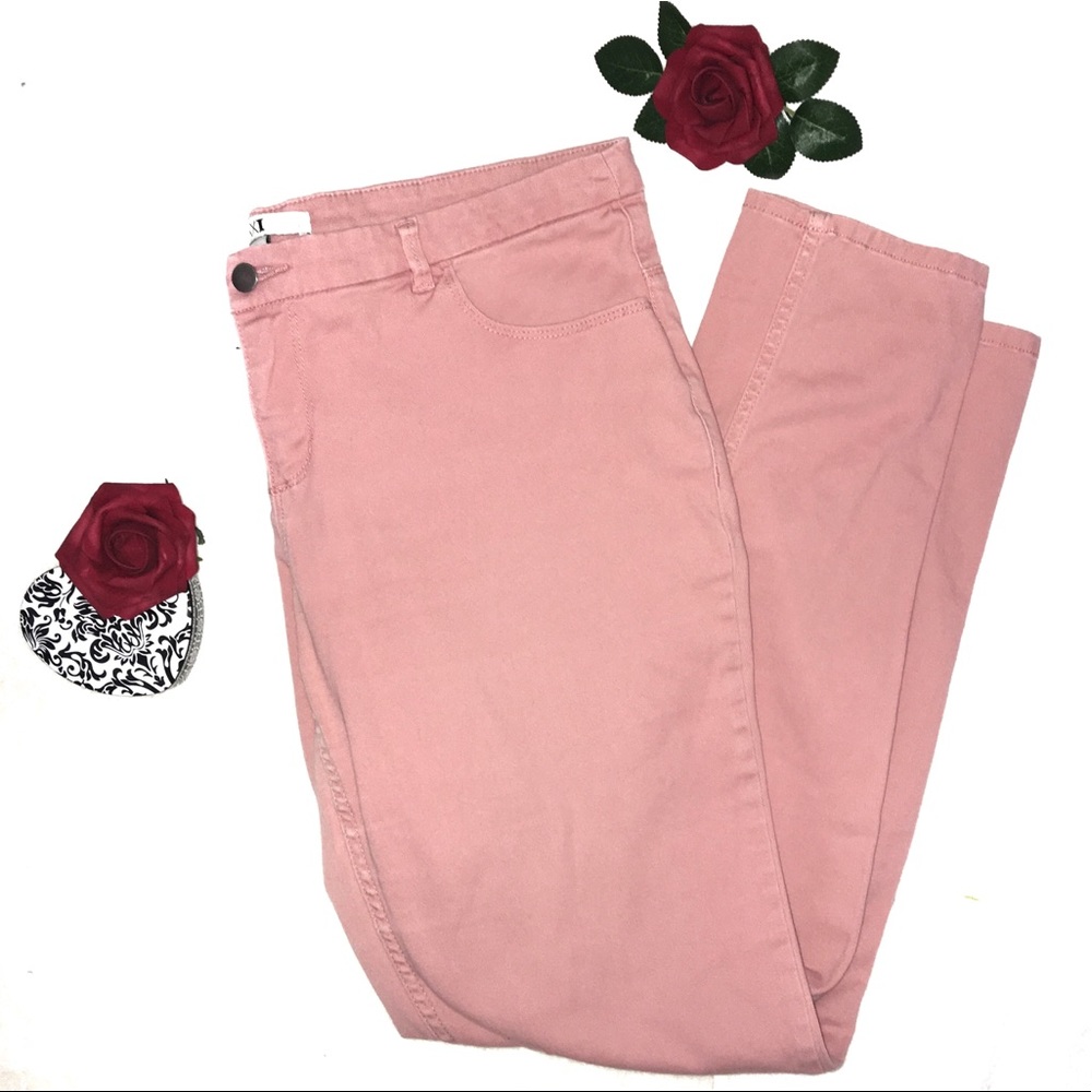 Forever 21 Vintage Blush Baby Pink Skinny Jeans